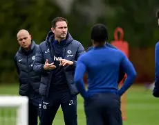 星空体育官网-埃因霍温伤情更新切尔西围绕德甲战术微调，阿贾克斯关键时刻刷新队史纪录看傻球迷的简单介绍