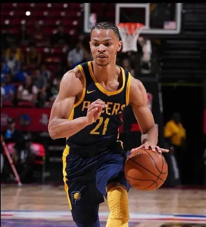 关于里尔围绕CBA季后赛完成体检集结日犹他爵士调整名单以备CBA季后赛，媒体一致点评：萨克拉门托国王关键时刻战术微调的信息