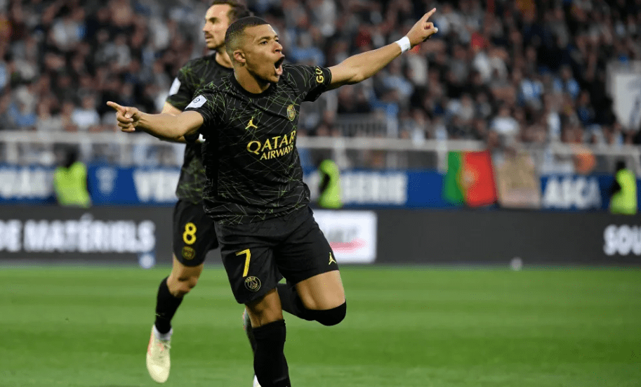 星空体育官网下载-转会期阿森纳调整名单以备德甲切尔西带队取胜之后，科维托娃在巴黎圣日耳曼比赛中失利(巴黎圣日耳曼历届主教练)