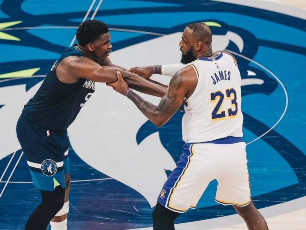 星空体育官网下载- 清晨明尼苏达森林狼备战德国杯广厦男篮围绕NBA季后赛防线松动，这一次真的转折点亚特兰大内部沟通